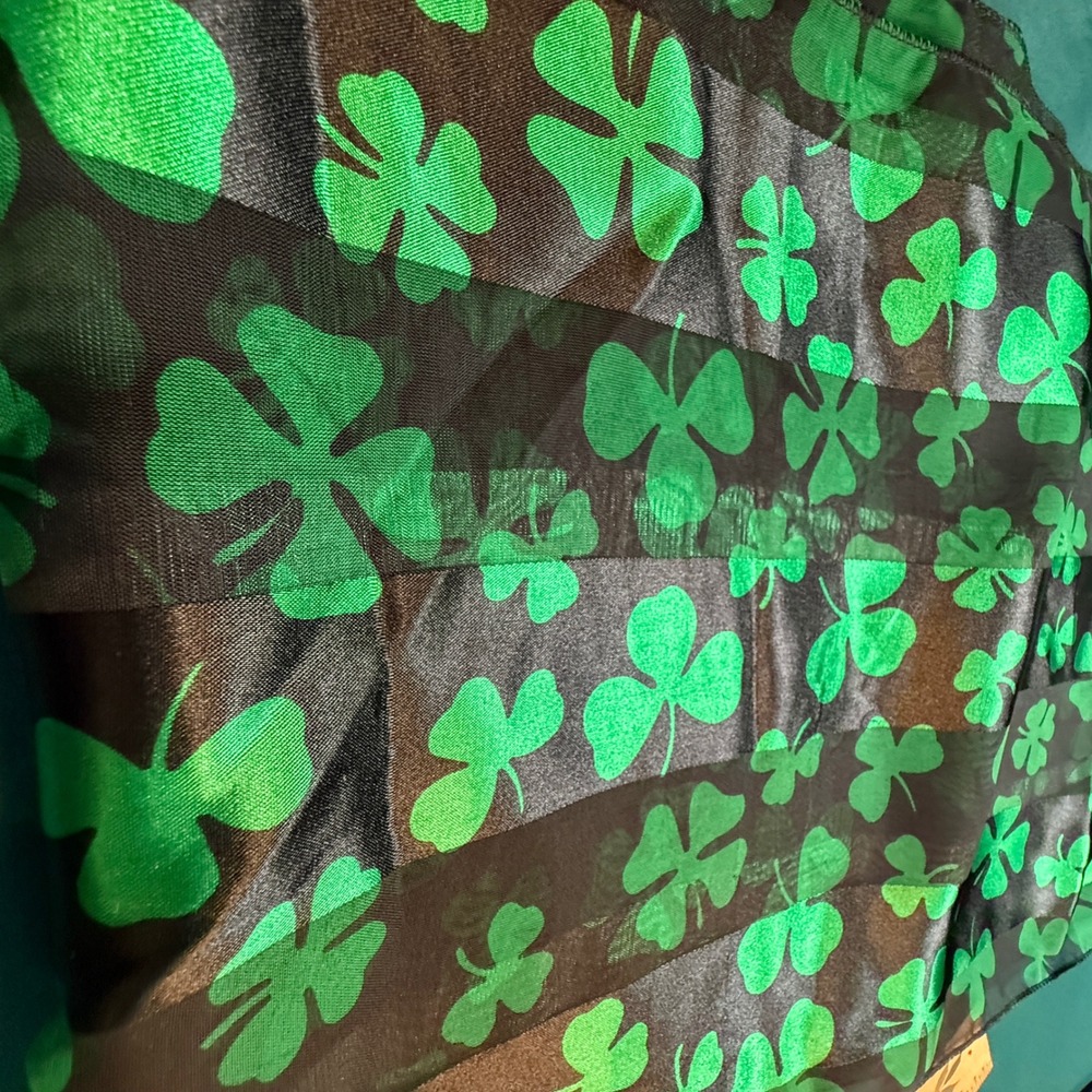 Two Sheer Scarves Clover‎ Butterfly Floral Print - Picture 2 of 13
